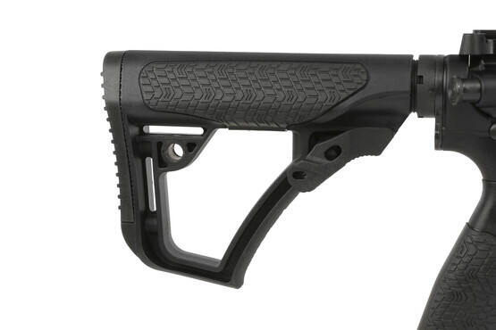 The Daniel Defense DDM4v9 AR15 features an adjustable rubber carbine stock